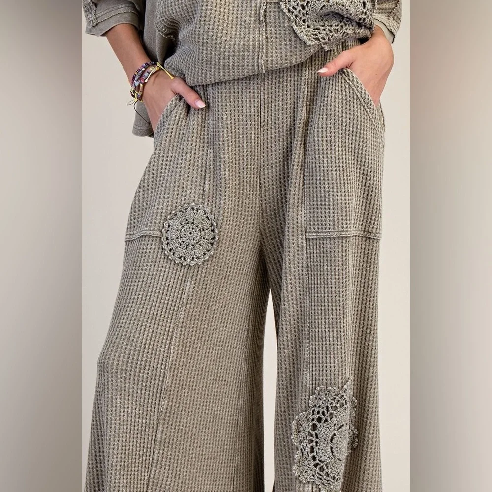 Easel CROCHET PATCH DETAILING WASHED THERMAL PANT Set - Picture 3 of 3